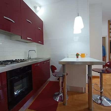 New - Comfortable Apt Porta Latina 로마 외부 사진