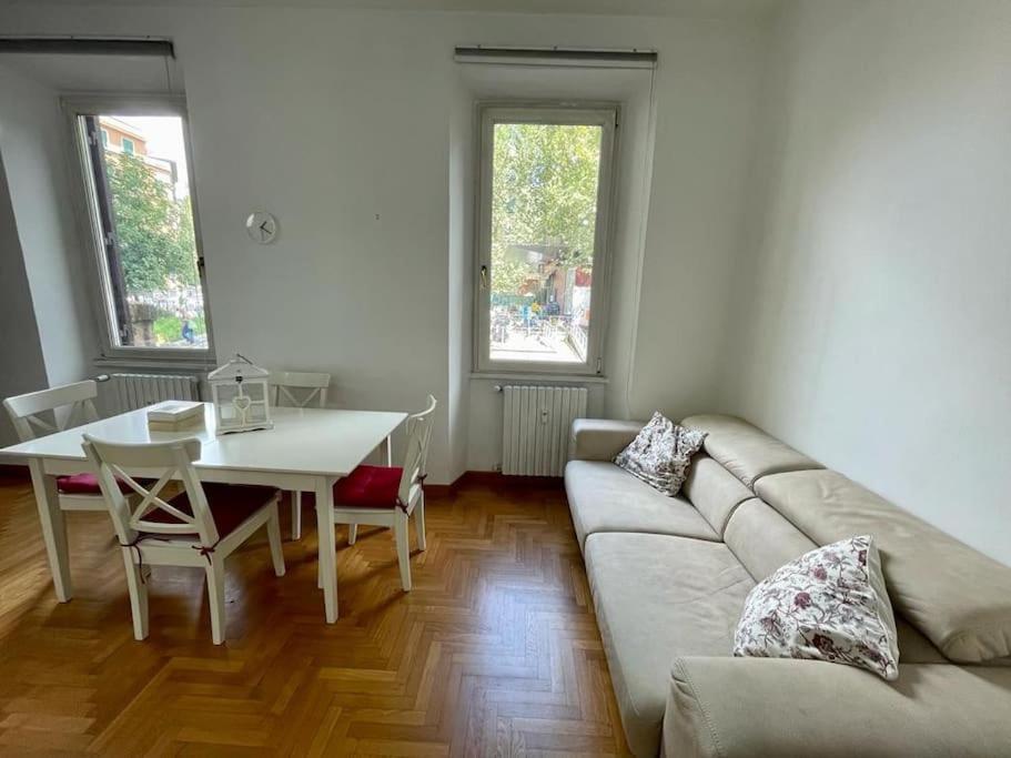 New - Comfortable Apt Porta Latina 로마 외부 사진